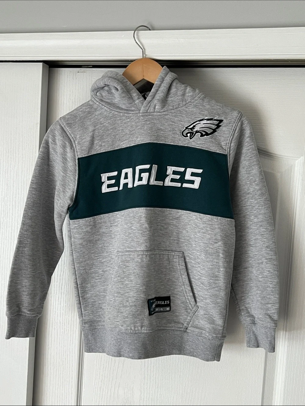 NFL Philadelphia Eagles Kids' Gray & Green Pullover Hoodie